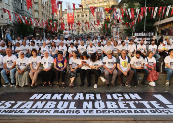 Kayyıma karşı İstanbul’dan Hakkari’ye, ‘İradeye Saygı Yürüyüşü’