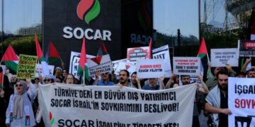 İsrail’e petrol taşıyan Azeri petrol şirketi SOCAR’a İstanbul’da protesto: Soykırıma petrol tedarikini kesin
