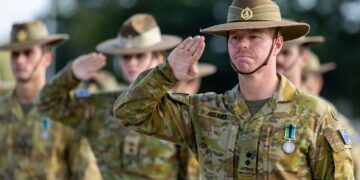 Avstralya Savunma Bakanı Marles: Yabancı uyruklu kişiler orduya katılabilecek