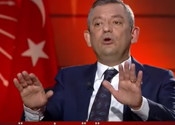 CHP Lideri Özel’den Hakkari’ye kayyım atanmasına tepki: Halk iradesinin yanında, kayyım anlayışının karşısında