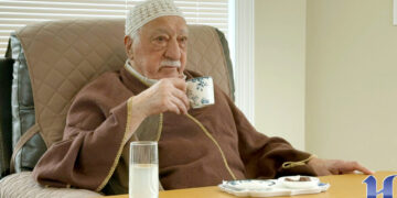 ‘Okyanus Ötesi’ ekibi; Yıkar, Bilici ve Arslan, Fethullah Gülen Hocaefendi ile görüştü