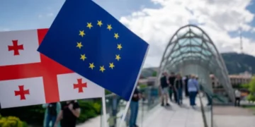 AB, Gürcistan’ın üyelik sürecini durdurdu