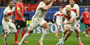 Türkiye çeyrek finalde: A Milli Takımı, Avusturya’yla karşı karşıya geldi