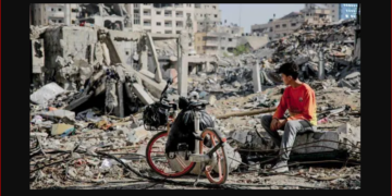 İsrail, Gazze’de BM’ye ait bir okulu vurdu; Ölü ve yaralılar var