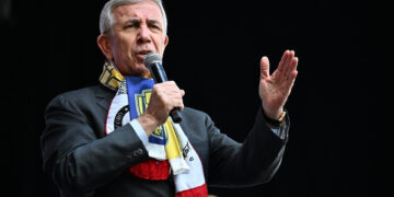 Mansur Yavaş: ‘Yolsuzluk ve israf yüzünden ülkemiz bu hale geldi’