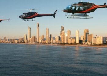 Queensland’ de çalıntı helikopter otelin çatısına düştü: Kazada pilot hayatını kaybetti