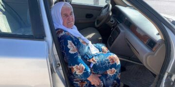 Cezaevi sürecini anlatan 82 yaşındaki Makbule Özer: Ranzalara çıkmak çok zordu, tutuklular beni sırtlarına alıp  indiriyordu