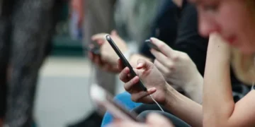 Uygulama dün Avustralya’da yürürlüğe girdi: Instagram’dan 18 yaş altı güvenlik kısıtlaması