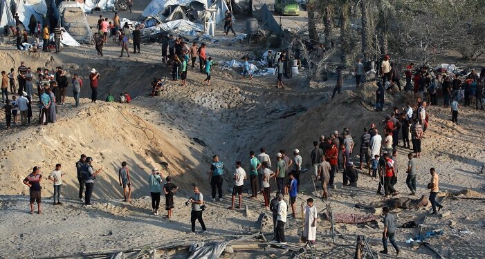 İsrail’in güvenli kabul edilen bölgeye düzenlediği saldırıda en az 40 Filistinli öldü, onlarcası daha yaralandı