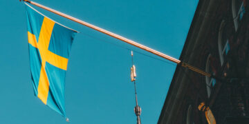 İsveç’ten ilginç göçmen planı: Geri dönene 30 bin euro verilecek