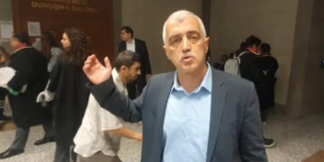 Utanç duruşmasında skandal: Eeştiriiye tahammül edemeyen mahkeme başkanı, Gergerlioğlu’nu duruşmadan çıkardı