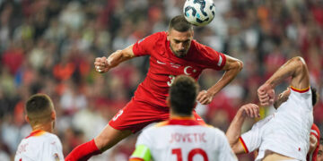 Karadağ’ı tek golle geçen A Milli Takım liderliğini devam ettirdi