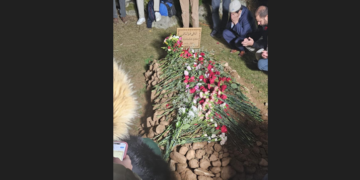 Gülen Hocaefendi, yıllarını geçirdiği ABD’deki Kestane Kampı’nda dar-i bekaya uğurlandı