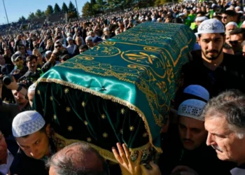 Skylands Stadium: Hocaefendi’nin Sessiz Vaazı