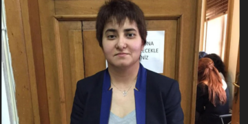 Dün tahliye edilen avukat Dilek Ekmekçi, başka bir dosyadan gözaltında tutuluyor