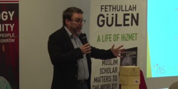 Gülen’le ilgili bir yazı yazan Avustralyalı Profesör Barton: Tarih onu 20. yüzyılın reformcularından biri olarak yansıtacaktır