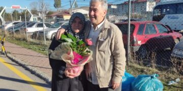 Gardiyanların ‘Pamuk Dede’si din dersi öğretmeni nihayet tahliye oldu: 3 ay gecikmeli tahliye oldu