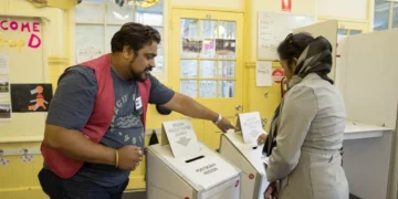 Victoria’da, belediye seçimleri için oy pusulaları gönderilmeye başlandı