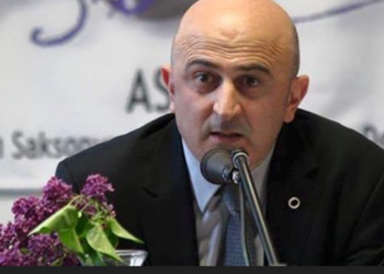 Yarsav eski Başkanı Eminağaoğlu, ‘Cemaat’ için : Davalar her geçen gün çöküyor