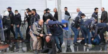 Batman’da ‘kayyım’ protestolarındaki polis şiddeti ve işkenceye soruşturma