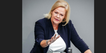 Alman Dışişleri Bakanı Faeser’den Esad rejimi yanlılarına uyarı: Almanya’ya gelmeyin