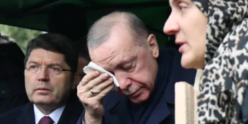 AKP Sanayi ve Teknoloji Bakanlığı, Grand Kartal Otel’e yeni bir otel için yatırım teşvik belgesi vermiş!