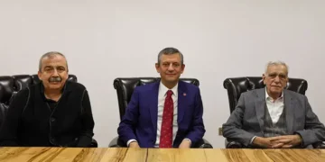CHP lideri Özel, Ahmet Türk’ü ziyaret etti
