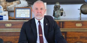 GAÜ Kurucu Rektörü konuştu: İmamoğlu’nun yatay geçişi yasaldır!