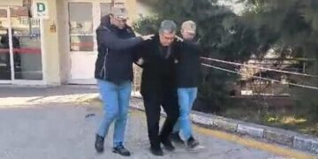 Ters kelepçe takılan bu şahıs ihraç hakim