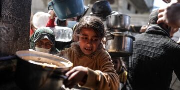 Açlık çığlıkları yükseliyor: İsrail’in Gazze’ye yardımı durdurması açlık ve susuzluğu derinleştiriyor