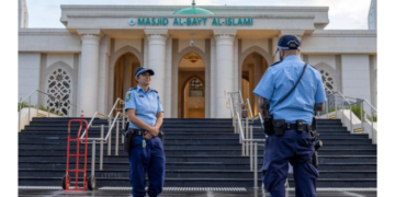  Bakan Kamber’den ‘Cami paylaşımına’ sert tepki: Müslüman kardeşlerimize tehdit son derece endişe verici