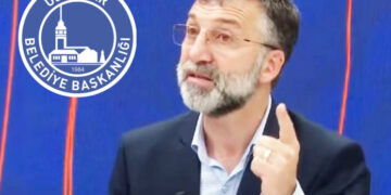 Üsküdar Belediyesi’nde çalıştığı ortaya çıktı: Yeni Akit yazarı görevden uzaklaştırıldı