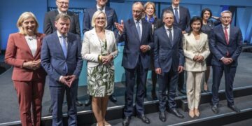 Almanya’da  60 yıl sonra bir ilk: CDU’lu Dışişleri Bakanı oldu, Serap Güler kabinede