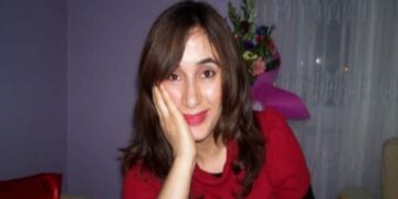 Kanser olan KHK’lı Songül öğretmen vefat etti: “Çocuklar Ölmesin” dediği için ihraç edildi