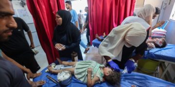 İsrail yine kan döktü: Gazze’de yardım bekleyen 38 Filistinli katledildi