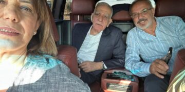 PKK Süleymaniye’de silah bırakısını izlemeye giden Sırrı Sakık:Hepimiz için hayırlı olacak