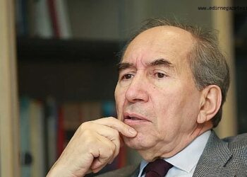 Gazeteci Altan Öymen hayatını kaybetti