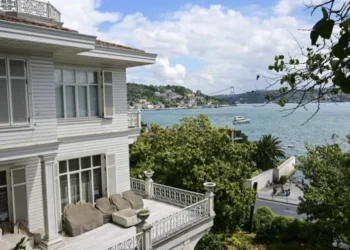 İpek ailesinden gasp edilen Beyaz Köşk’e üçüncü ihalede de alıcı çıkmadı