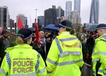 Sydney’de protestolar günü!