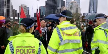 Sydney’de protestolar günü!