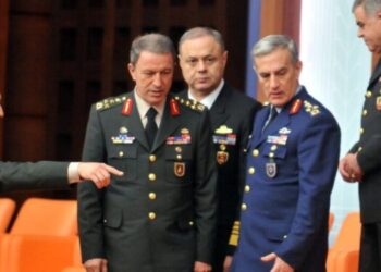 ‘Hulusi Akar’ın talimatıyla hareket ettiğini söyleyen Akın Öztürk: Darbe tiyatrosunun parçası olmak istemiyorum