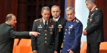 ‘Hulusi Akar’ın talimatıyla hareket ettiğini söyleyen Akın Öztürk: Darbe tiyatrosunun parçası olmak istemiyorum