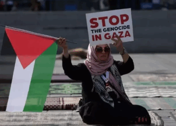 Sydney boğaz köprüsünden dünyaya: Gazze’deki zulme ‘dur’ deyin