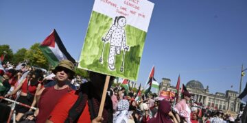 Almanya’nın Düseldorf ve Hannover Belediyeleri, Gazze’den çocukları kabul edecek