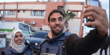 İsrail yine hastane bombaladı, Reuters ve NBC muhabirlerini öldürdü