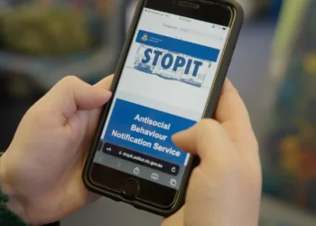 Victoria’da STOPIT Uygulaması 3 yılı geride bıraktı: Şimdiye kadar 5 bin 700’ün üzerinde ihbar yapıldı