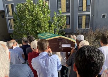 Bir öğretmenin hayatı daha zulüm altında söndü: Asaleddin Çelik dualarla uğurladı