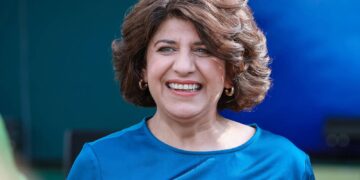 Köln belediye başkan adayı Berivan Aymaz’a nefret kampanyası