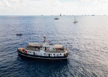 İsrail’in saldırısını atlatan 1gemi Gazze’ye ulaştı:Kolombiya’dan,İsrailli diplomatlara sınır dışı kararı