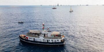 İsrail’in saldırısını atlatan 1gemi Gazze’ye ulaştı:Kolombiya’dan,İsrailli diplomatlara sınır dışı kararı